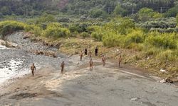 Hatay'da Asi Nehri taştı, sağanakta köprü ve yollar ile bir ev çöktü; 3 ölü, 3 yaralı, 1 kayıp (6)