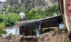 Hatay'da sağanak nedeniyle tek katlı ev çöktü; 1 ölü, 3 yaralı / Ek fotoğraf