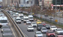 İstanbul'da haftanın ilk iş günü trafik yoğunluğu