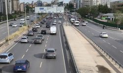 İstanbul'da haftanın ilk iş gününde trafik yoğunluğu yüzde 51 olarak ölçüldü