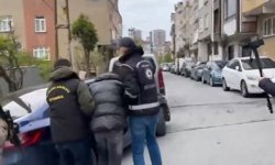 İstanbul'da sahte belgelerle ikamet izni aldıran şüphelilere operasyon: 31 gözaltı