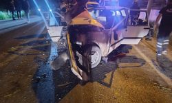 İstinat duvarına çarpan otomobilde hayatını kaybetti