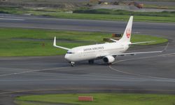 Japonya'da yolcu uçağı acil iniş yaptı