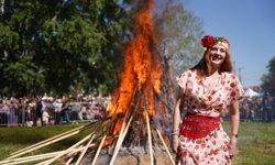 Kakava ateşi, binlerce kişinin katılımıyla yakıldı/Ek fotoğraflar