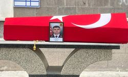Kalp krizinden ölen ilçe jandarma komutanı, son yolculuğuna uğurlandı (2)