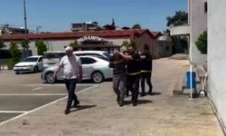 Kamyonetin kasasından 40 kilo et çaldı; o anlar kamerada