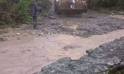 Karabük'te sağanak etkili oldu; mahsur kalan 3 kişi kurtarıldı