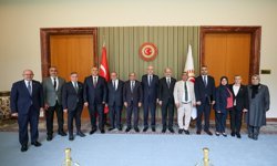 Kurtulmuş, Cezayir-Türkiye Parlamentolar Arası Dostluk Grubu Başkanı Guesri'yi kabul etti
