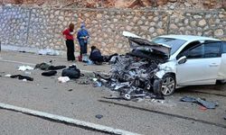 Malatya'da iki otomobil çarpıştı: 1'i çocuk 9 yaralı