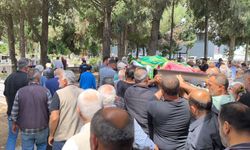 Mersin'de akaryakıt tankında çıkan yangında ölen işçi toprağa verildi