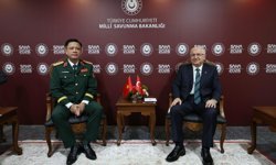 Milli Savunma Bakanı Güler, Kenya Savunma Bakanı ve Vietnam Savunma Bakan Yardımcısı ile görüştü
