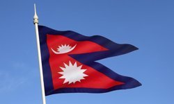 Nepal'de yolcu otobüsü şarampole yuvarlandı: 4 ölü, 26 yaralı