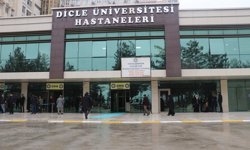 Profesöre 'bıçak parası' davası