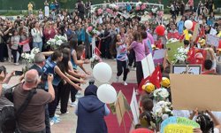 Şampiyon öğrencilerden üstü açık otobüsle şehir turu
