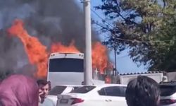 Şanlıurfa'da tur otobüsü alev alev yandı