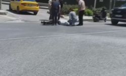 Silivri'de taksiyle motosiklet çarpıştı; kaza kamerada