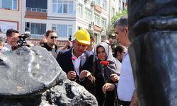 Soma'daki maden şehitleri dualarla anıldı (2)