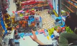 Sultangazi'de markete saldıran engelli bireyi annesi durduramadı