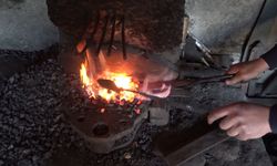 Tescilli Sivas bıçağına bayram öncesi yoğun talep