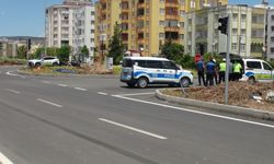 TIR'la çarpışan motosikletteki 2 kişi ağır yaralandı