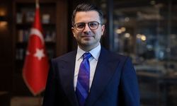 Yaz sezonu öncesi Sabiha Gökçen Havalimanı'nda pistlerde bakım onarım çalışmaları sürüyor