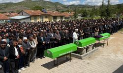 Yozgat'ta kazada ölen 2 öğrenci ile servis şoförü toprağa verildi/Ek fotoğraflar