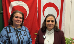 Büyükelçi Hornsey Atatürk Okulu etkinliğine katıldı