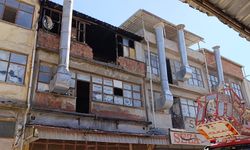 3 katlı mobilya imalathanesinde çıkan yangın söndürüldü