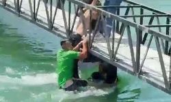 Adana'da sulama kanalında boğulma tehlikesi geçiren 2 kişi kurtarıldı