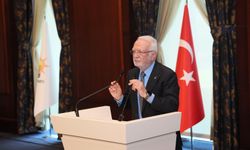 AK Parti Kadın Kolları, şehit babaları ve gazileri ağırladı