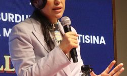 AK Parti'li Ayan: Aynı koltuklar için kavga ediyorlar