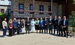 AK Parti'li Şen: 2024'ün Aralık ayından beri birinci partiyiz