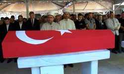 Ankara'daki belediye otobüsü kazasında hayatını kaybeden Hamza Efe Doğan son yolculuğuna uğurlandı