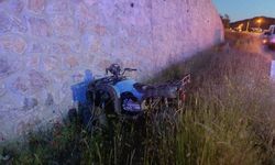 Arızalanan ATV'nin tamirine yardım ederken, otomobil çarptı: 1 yaralı