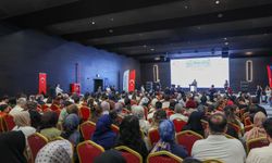 Arnavutköy'de Yeni Medya Akademi ikinci dönem mezunlarını verdi