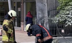 Avcılar'da elektrik panosunda çıkan yangını itfaiye söndürdü