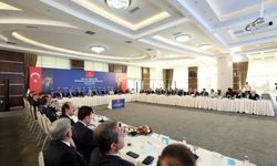 Bakan Çiftçi, AK Parti milletvekilleriyle bir araya geldi