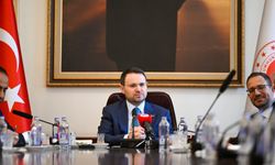 Bakan Gürlek, Erdemli Belediye Başkanı Kara ve muhtarları kabul etti