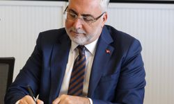 Bakan Işıkhan, İsviçre'de Türk STK Temsilcileri ile buluştu
