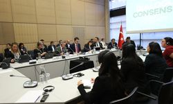 Bakan Kurum, Bonn'da 'COP31 Ev Sahibi Ülke Anlaşması'nı imzaladı