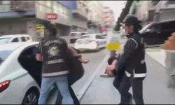 Bakırköy'de 50 milyon TL değerinde 4 otomobilin yandığı olayla ilgili 5 gözaltı