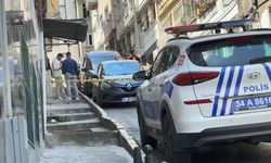 Beyoğlu'nda eski eşiyle ilişkisi olduğunu öne sürdüğü kişiyi vuran şüpheli tutuklandı