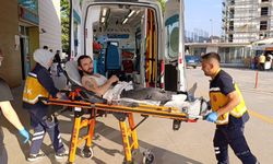 Borcunu istediği arkadaşı tarafından bıçakladı