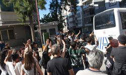 Buca Belediye Başkanı gözaltına alındı (3)