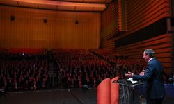 Cevdet Yılmaz: Hem güçlü, hem haklı olmak zorundayız