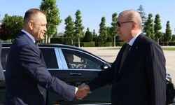 Cumhurbaşkanı Erdoğan, Polonya Cumhurbaşkanı Nawrocki'yi resmi törenle karşıladı/Ek fotoğraflar