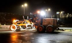 Denizli'de sağanak ve dolu yağışı, su baskınlarına neden oldu
