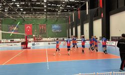 Deprem şehidi milli voleybolcu Kocabaş'ın adının verildiği TVF Altyapılar Türkiye Şampiyonası Eskişehir'de başladı