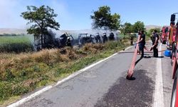 Devrilen tanker alev aldı
