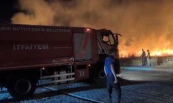Diyarbakır'da anız yangını; müdahale sürüyor